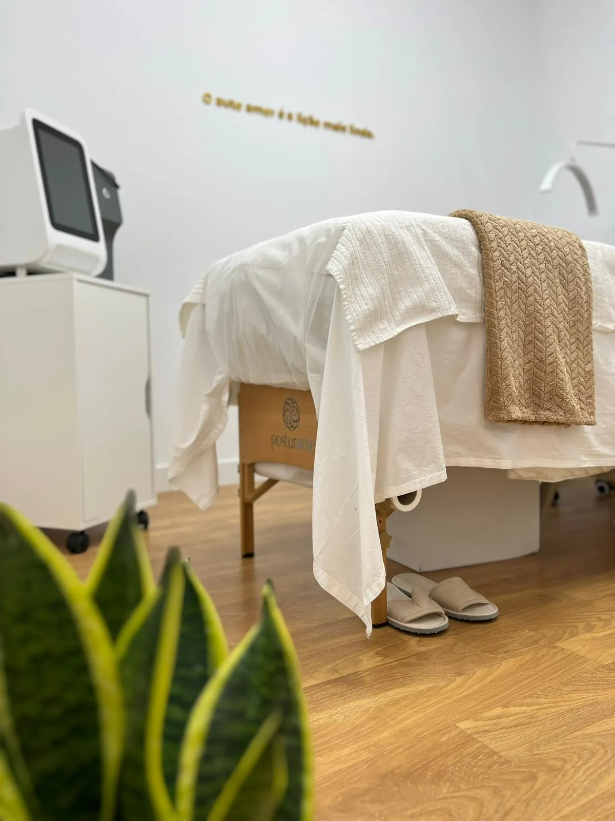 Essence Clinic